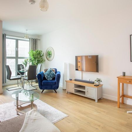 1 Bed Apartment - Redhill Central, Surrey, Gatwick #2 מראה חיצוני תמונה