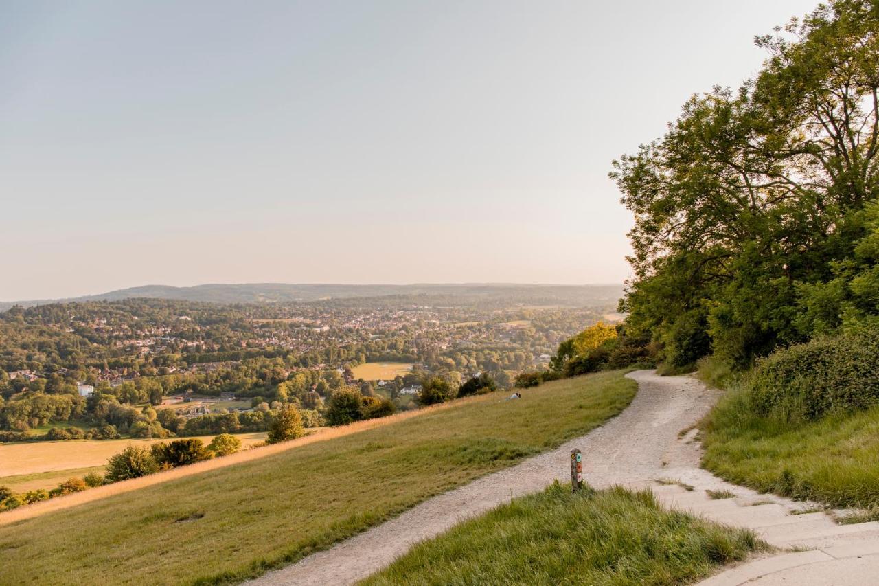 1 Bed Apartment - Redhill Central, Surrey, Gatwick #2 מראה חיצוני תמונה